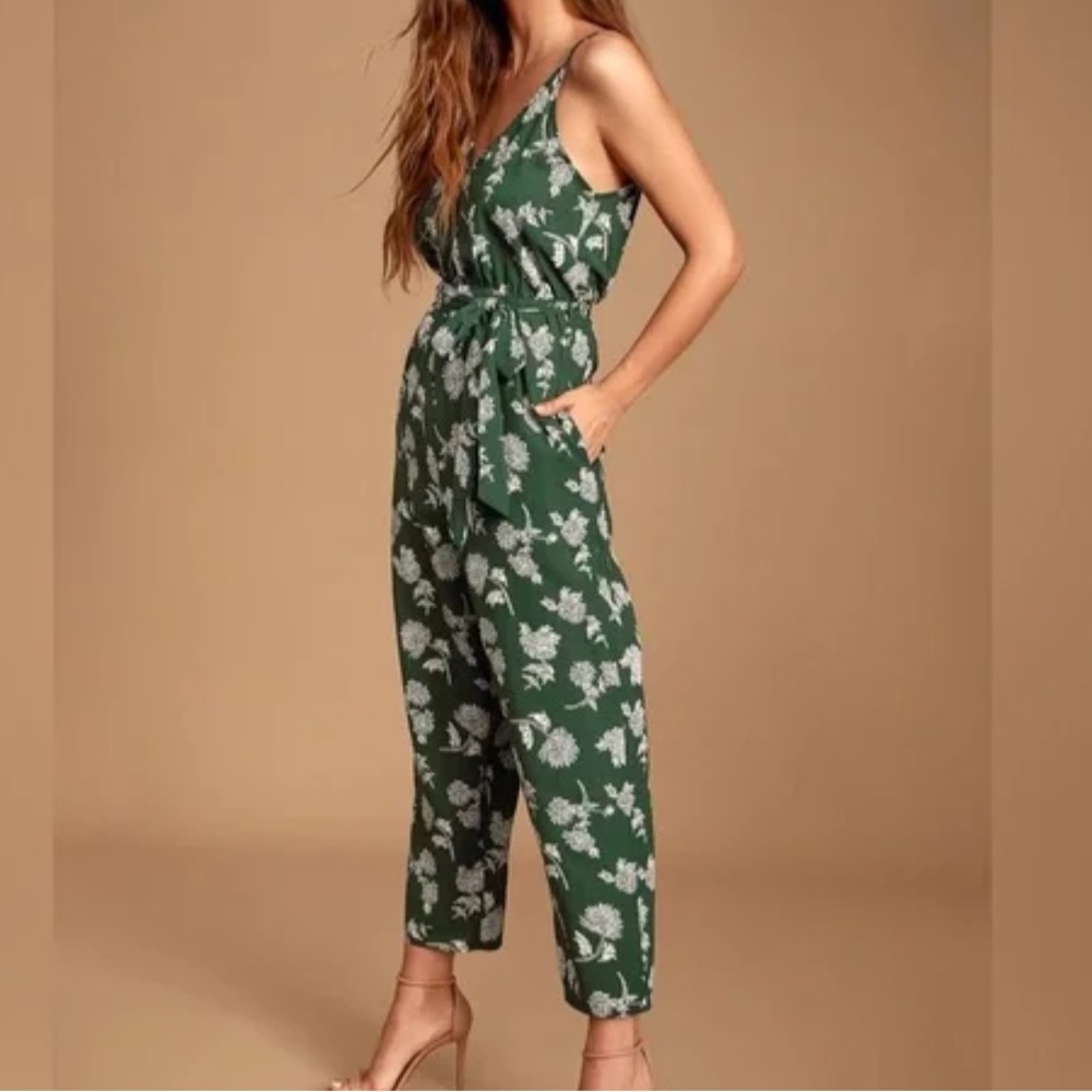 Lulu’s Doyle Green Floral Print Sleeveless Jumpsuit